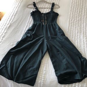 Elliatt jade jumpsuit XS